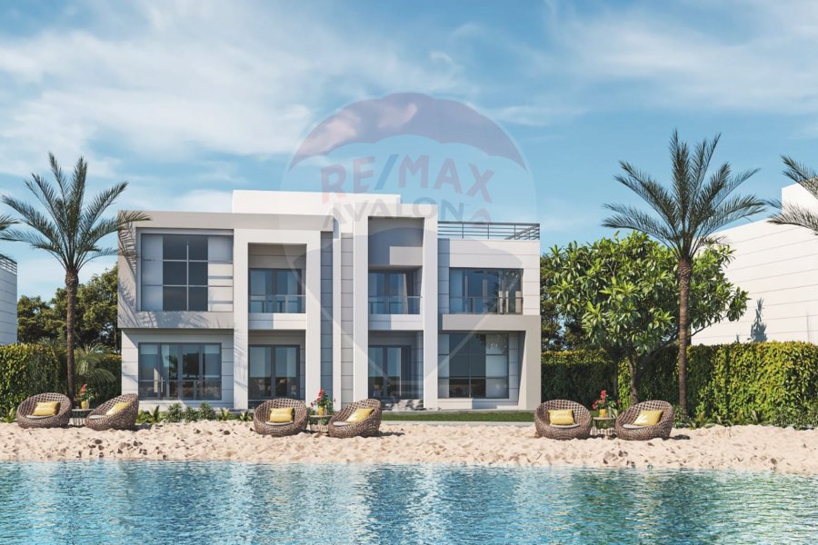 Ground Apartment for sale North Coast (Ariba - directly on the sea) 90 m + 44 m Garden
