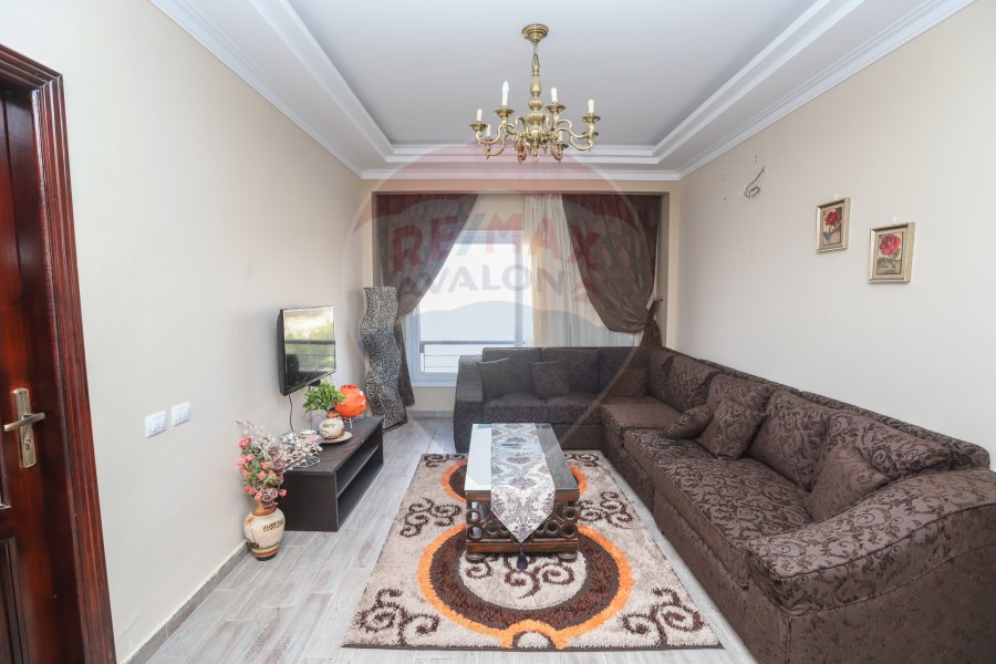 Apartment without Furniture for Rent 900 m King Marriott (Taksem El Gamarek)