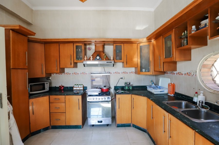 Stand Alone Villa 1600m for Sale or Furnished Rent King Marriott (Behind Africana Hotel)