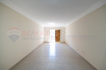 Apartment for rent 175 m Al-Ibrahimia (steps from Sporting Club)