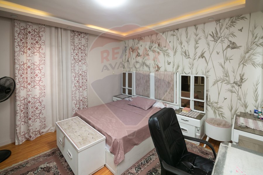 Apartment for sale 248 m Al Saraya (Abdel Salam Aref Street)