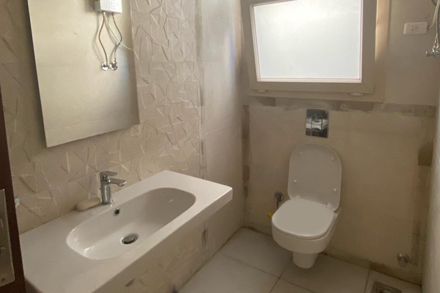 Ground chalet with garden for sale (Hacienda Bay) 167 m