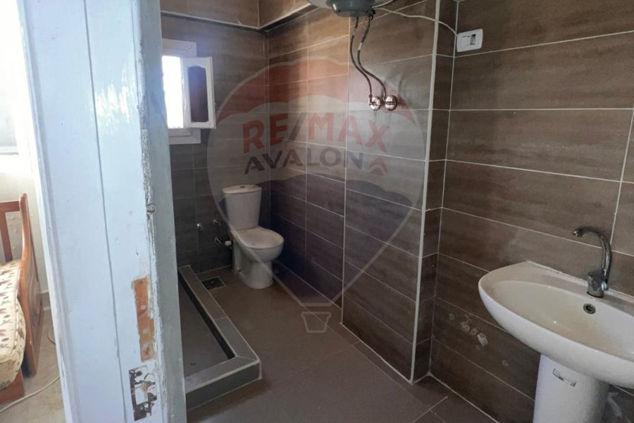 Stand alone villa for sale (Heliobeach) 700 m