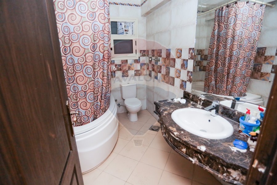 Apartment for sale 201 m Smouha (Continental Palace-Tut Ankh Amun St.)