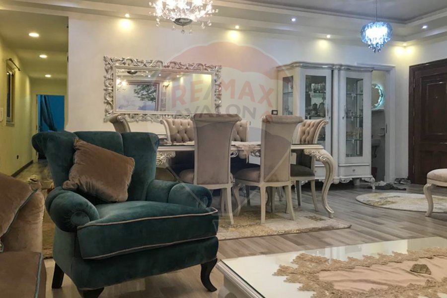 Apartment for sale 180 m Louran (Abdel Aziz Gawish St.)