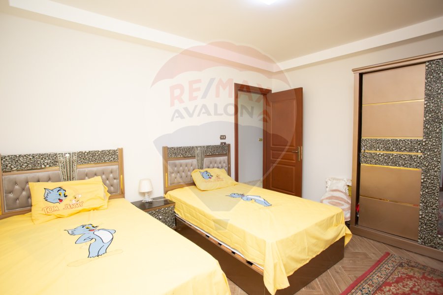 Ground floor apartment 175 m + garden 55 m for sale - King Mariout (Alex Tend)