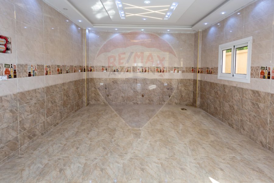 Stand alone villa for sale King Mariout (Behind King's Higher Institute) 500 m
