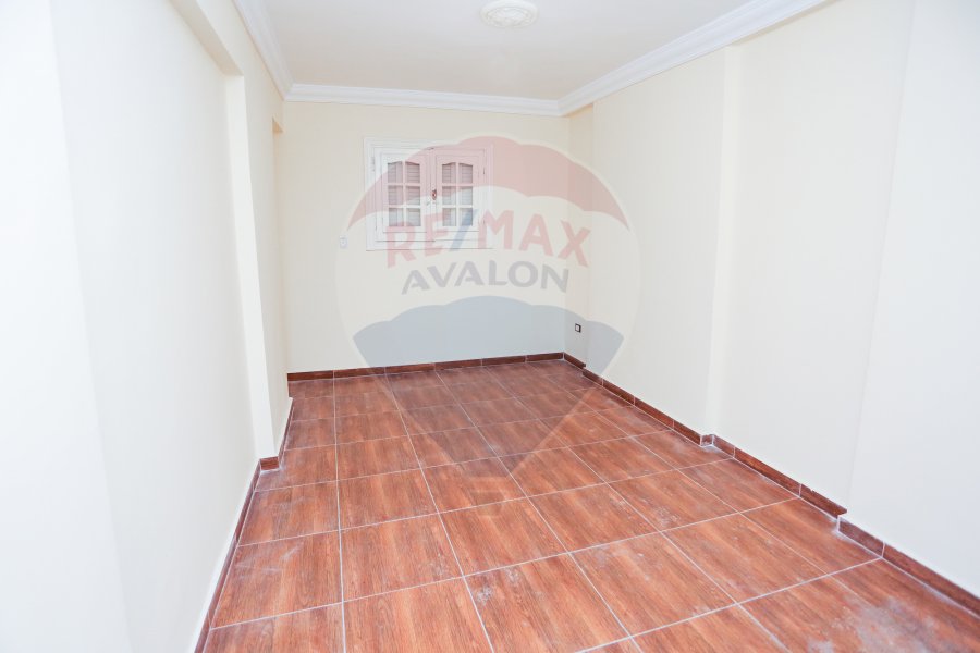 Apartment for sale 160 m Stanly (Branshed from the sea - Behind Sultana Stanly)