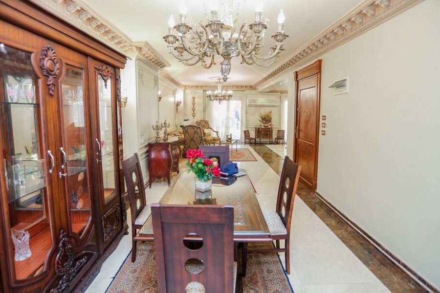 Apartment for sale 250 m Kafr Abdo (steps from Saint Jenny Square)