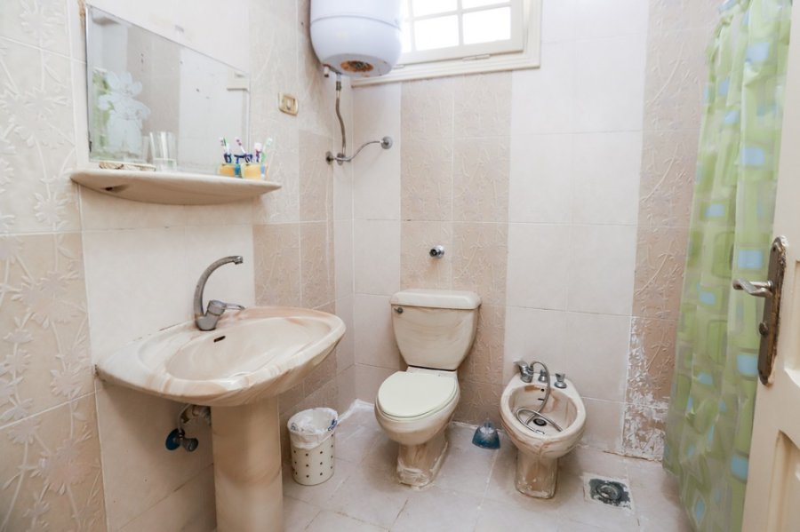 Stand Alone Villa 1600m for Sale or Furnished Rent King Marriott (Behind Africana Hotel)