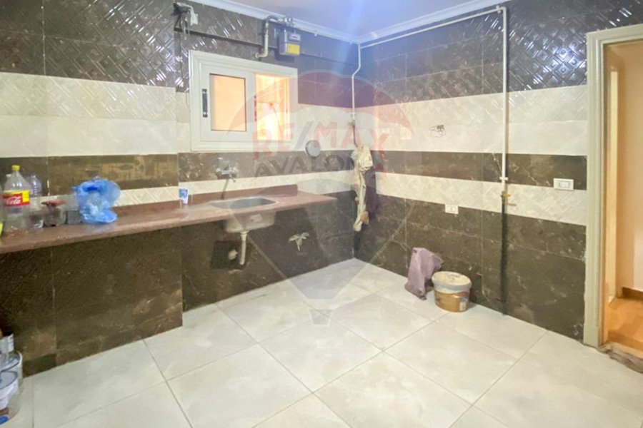 Apartment for modern rent 245 m Smouha (steps from Smouha Club)
