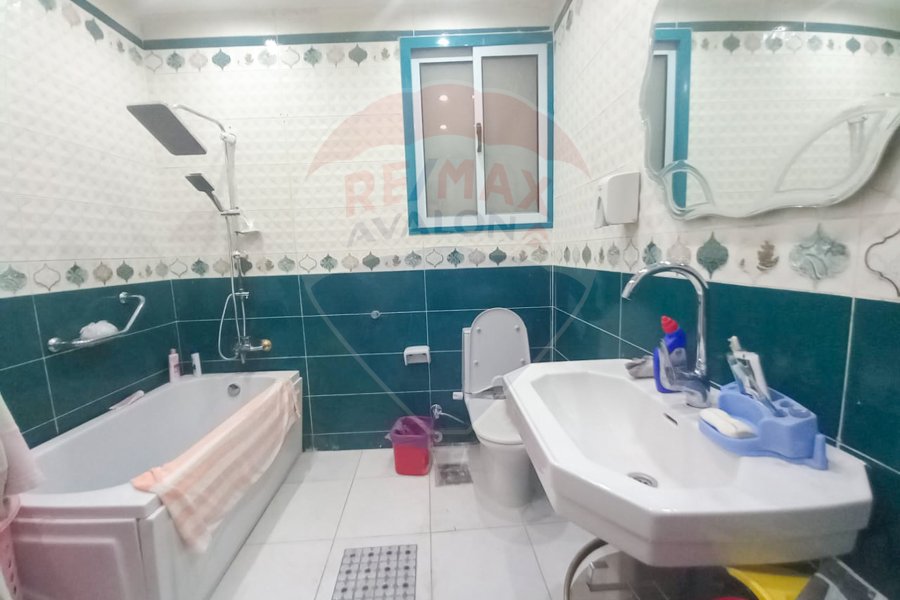 Apartment for sale 150 m Roushdy (Abu Qir st. directly)