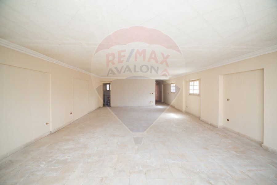 Apartment for sale 300 m Louran (in front of Shaarawy St.)