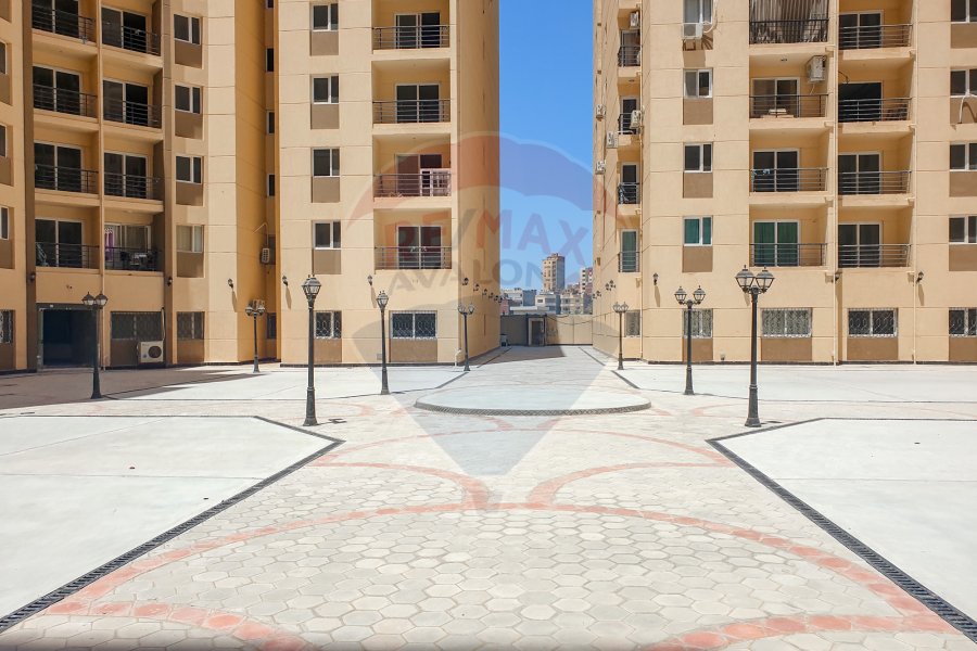 Apartment For Sale 135 m Smouha (Next To Gold's Gym)