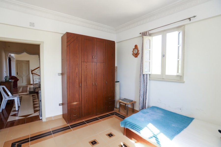 Stand Alone Villa 1600m for Sale or Furnished Rent King Marriott (Behind Africana Hotel)