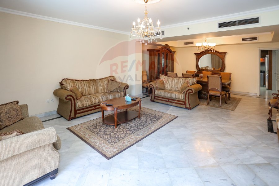 شقة مفروشه للايجار 275 م سان ستيفانو (الفورسيزون)
