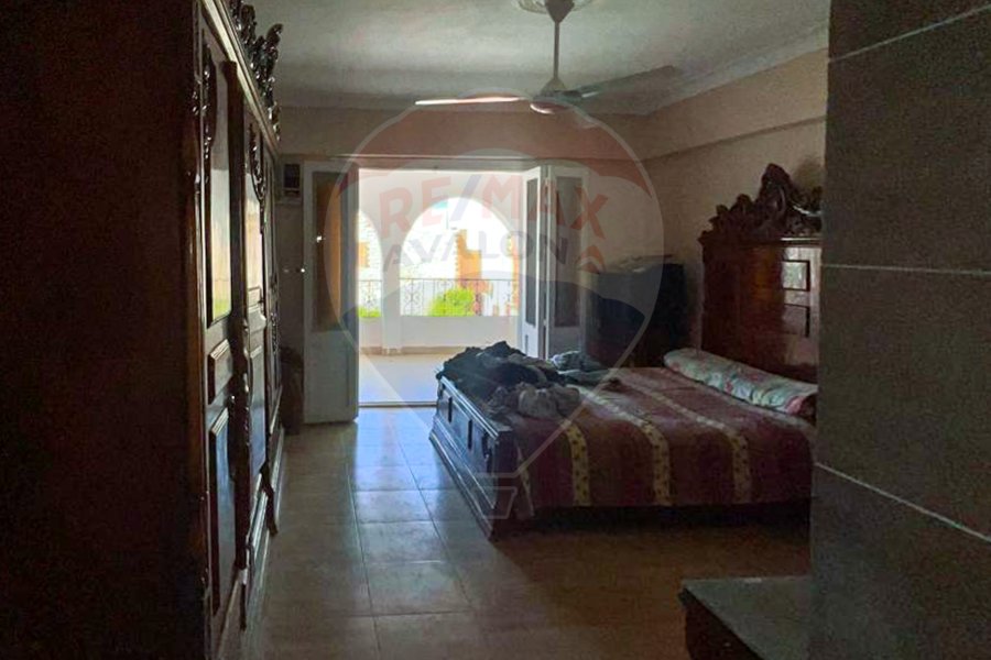 Stand alone villa for sale (Heliobeach) 700 m