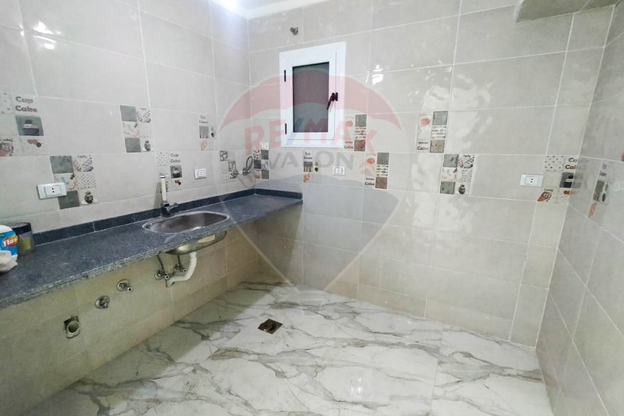 Licensed apartment for sale 140 m Sidi Bishr (Al-Essawi St.)