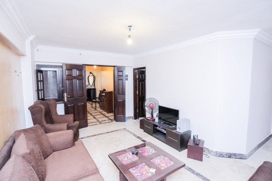 Apartment For Sale 175m Bolkly (Behind Judges Club )