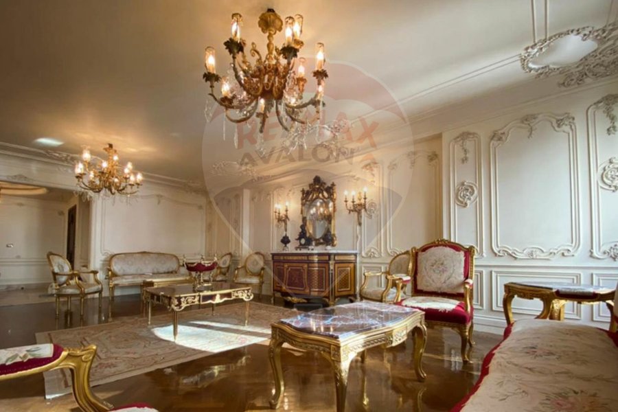 Furnished apartment for sale 365 m Smouha (Branched from Fawzi Moaz St)