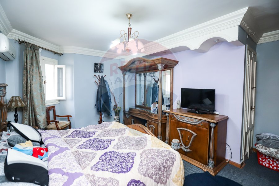 Apartment for sale 155 m Smouha (50's St.- Branshed from Moustafa Kamel St)