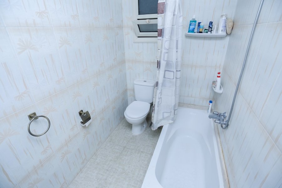 Apartment For Sale 175m Bolkly (Behind Judges Club )