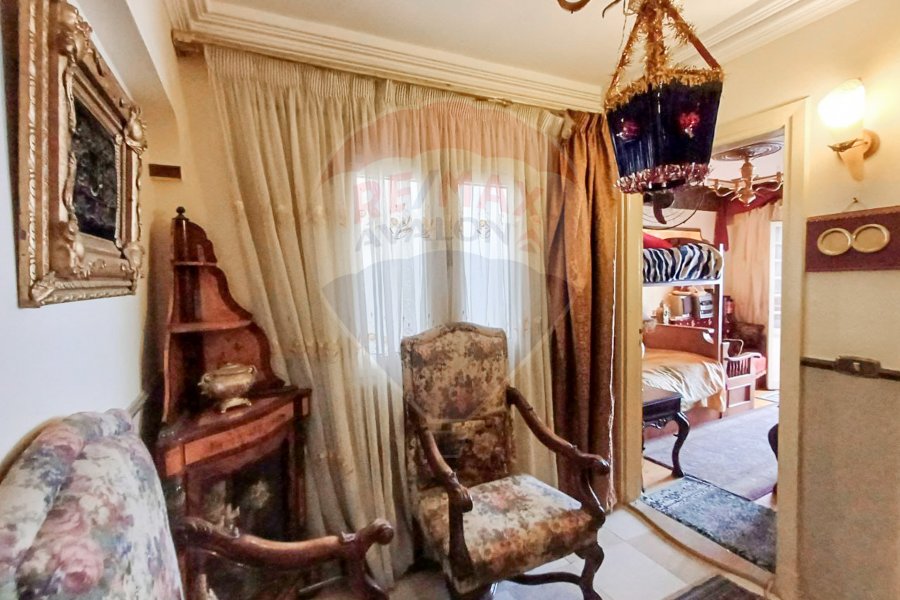 Apartment for sale 186 m Bahary (Directly sea view)