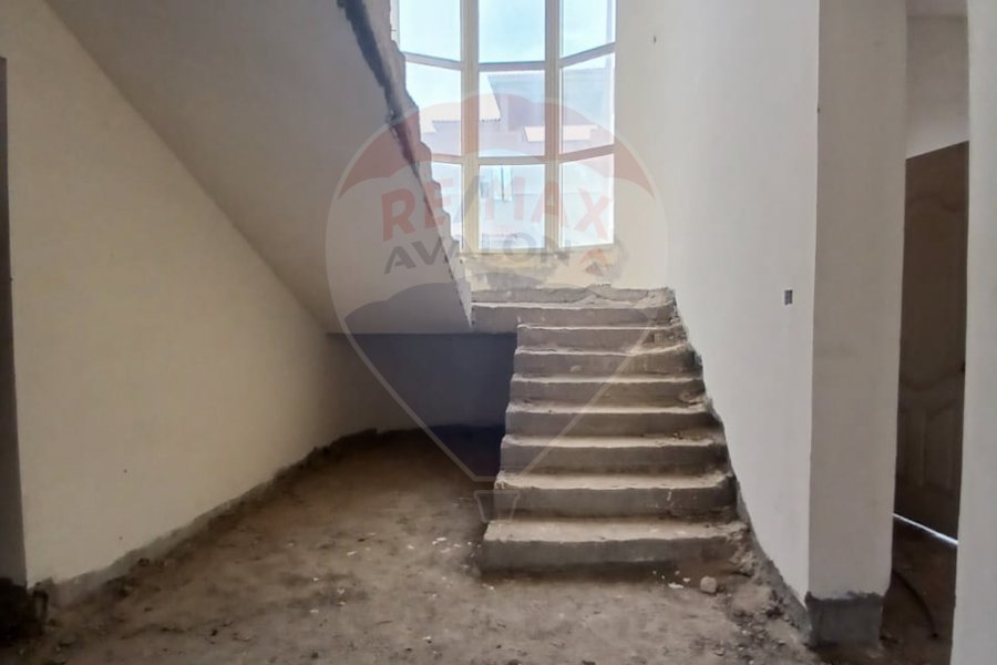 Stand alone villa for sale 887 m (Alex West Compound)