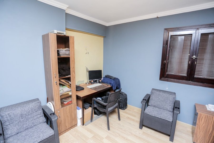 Apartment For Sale 175m Bolkly (Behind Judges Club )