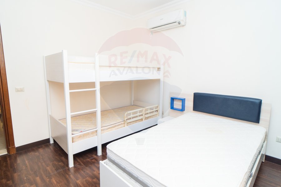 Villa for rent (not furnished) 388 m King Mariout (King Hights Compound)