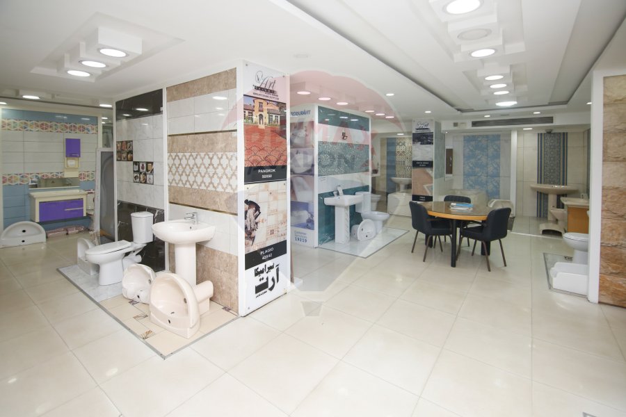 Commercial store for sale 2,200 m Al-Syouf (Gamila Bouhraid St.)