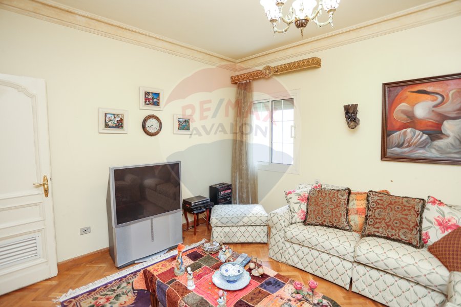 Apartment For Sale 315 m Kafr Abdo (Steps From Sant Geny square)