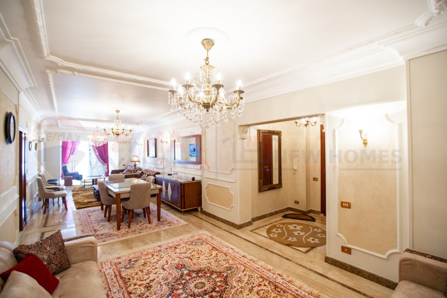 Furnished apartment for rent 210 m Smouha (Golden Square)