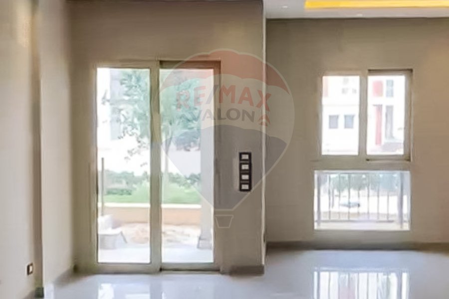 Ground apartment with garden for sale 160 m + 115 m (Alex West)