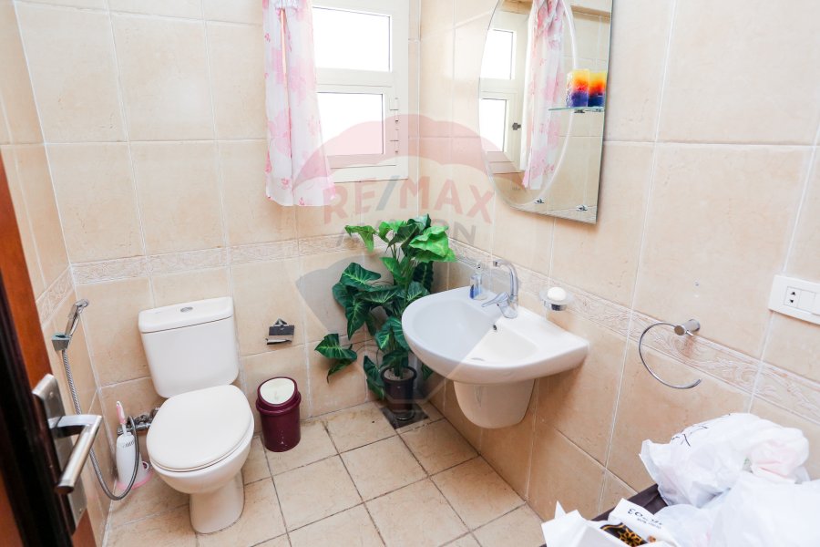 Apartment for sale 300 m Zizinia (Amin Yehia Pasha St.)