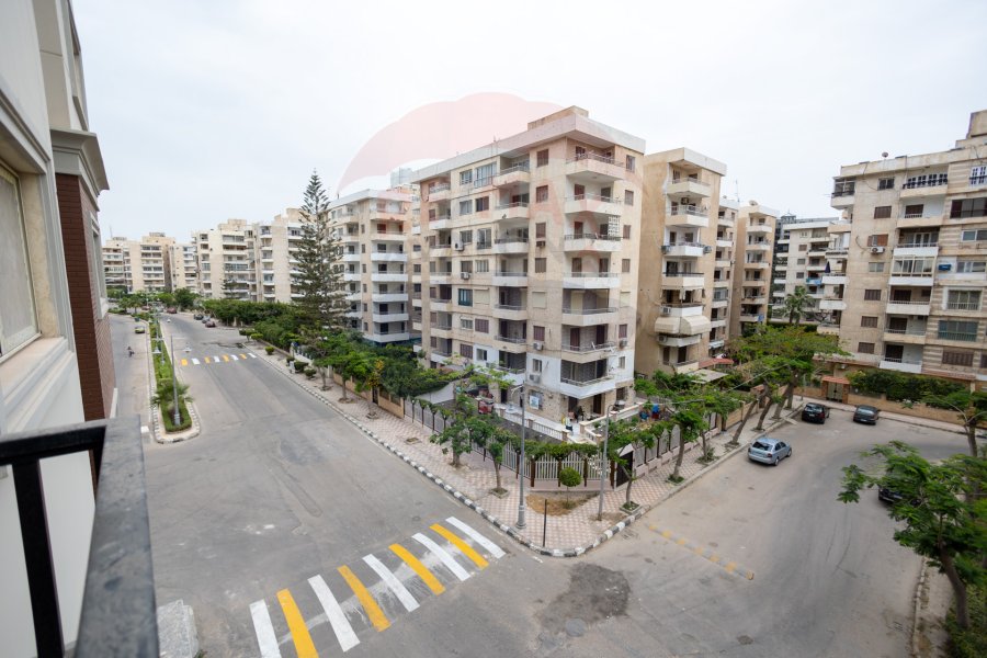 Apartment for sale 125 m Al Maamoura AlShatea (La vie Compound - Aziz Shenoda)