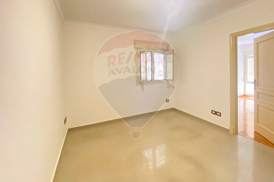 Apartment for modern rent 245 m Smouha (steps from Smouha Club)