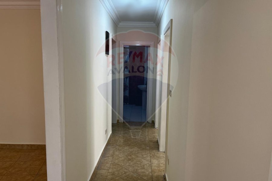 Apartment for sale 125 m Al Ibrahimiyah (Lageteh St)