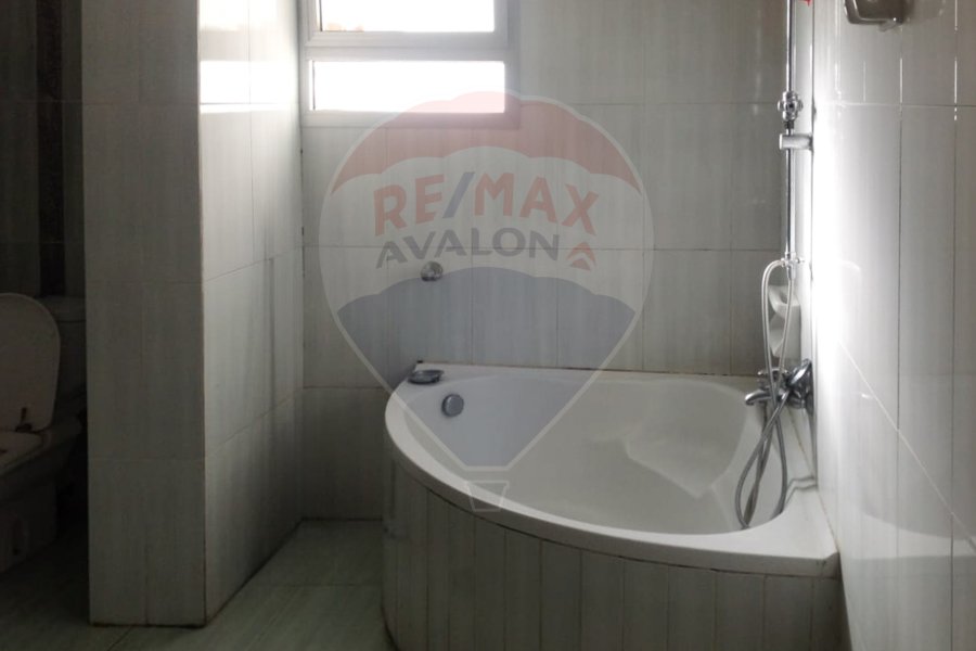 Apartment for sale 208 m Rushdi (second number from Abu Qir)