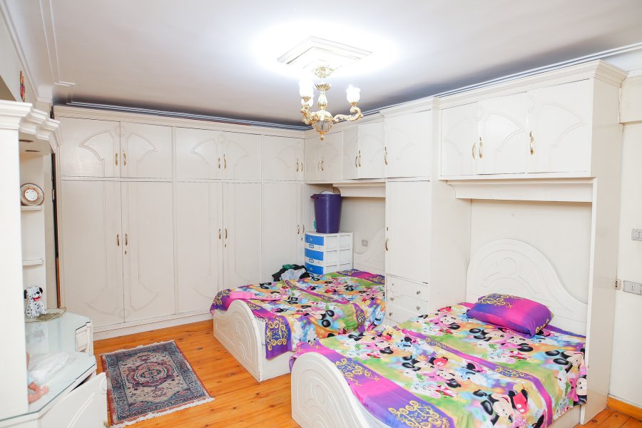 Apartment for sale 300m Smouha (Zaki Ragab St)