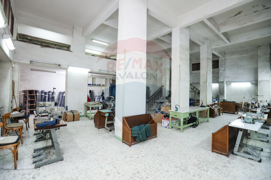 Duplex Clothes Factory for sale or Share 180 m Sidi beshr - ( Steps from the station )