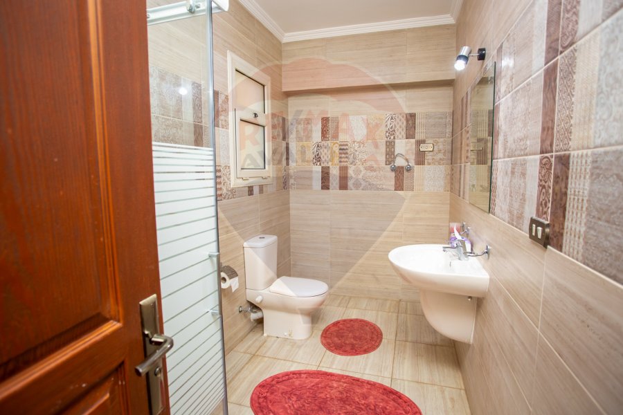 Ground floor apartment 175 m + garden 55 m for sale - King Mariout (Alex Tend)