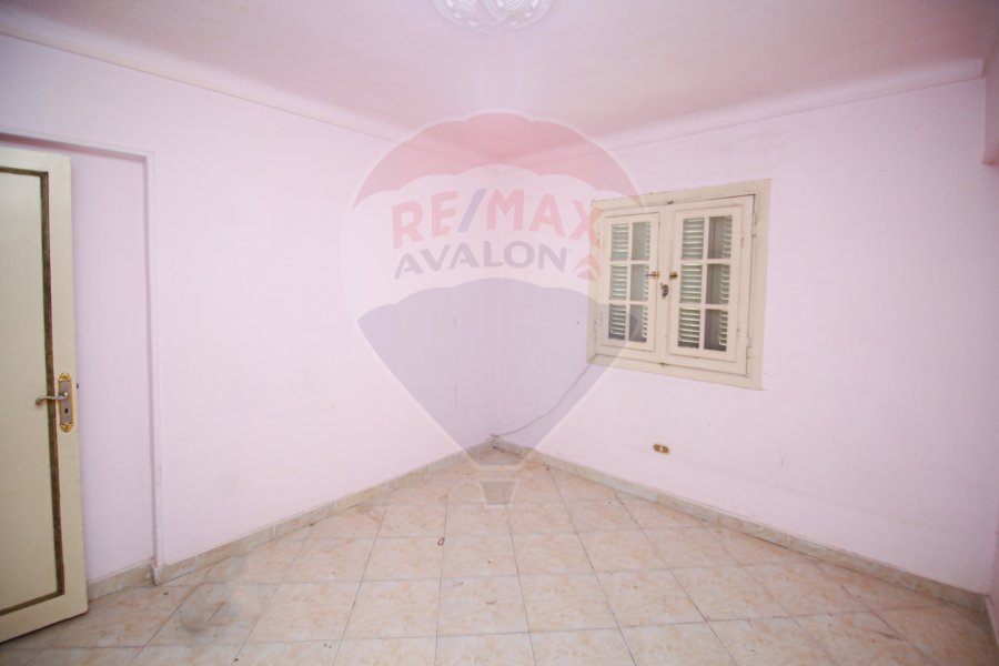 Apartment for rent 150 m Miami (Branched from El-Isawy St)