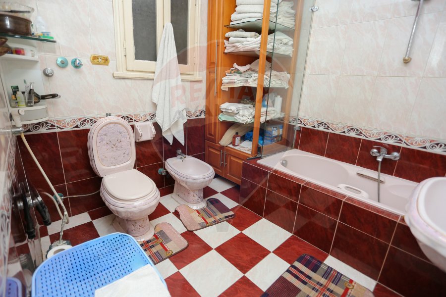 Apartment for sale 240 m Stanly (Ahmed Sabry St)