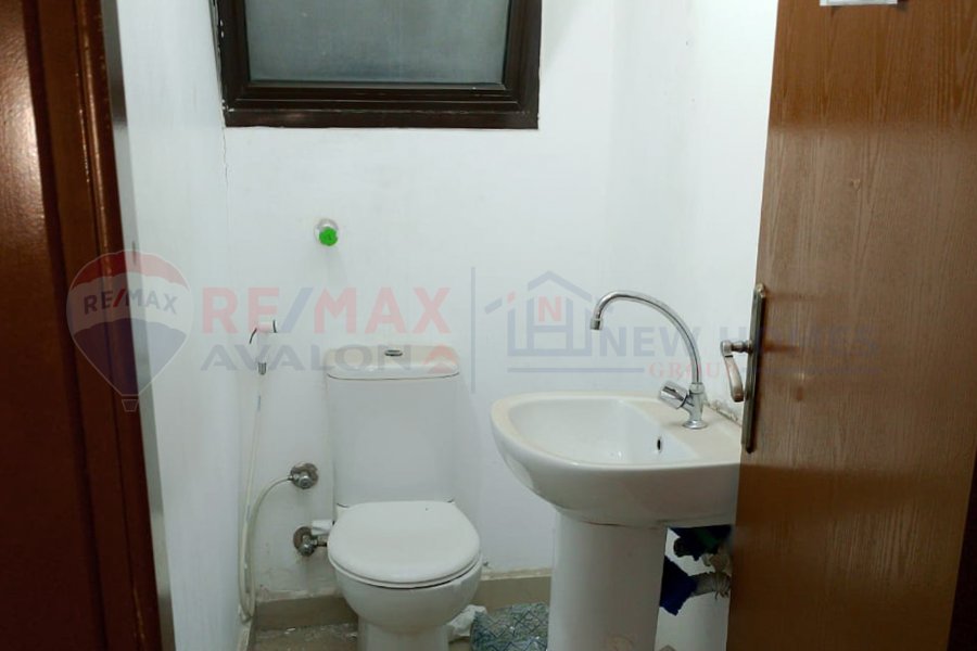 Administrative apartment for sale 365 m Louran (Abu Qir st. directly)
