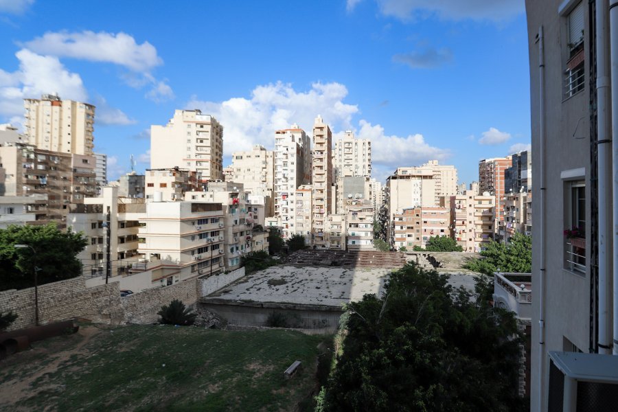شقة للبيع 252م كفر عبده (بجوار المركز الثقافى البريطانى)