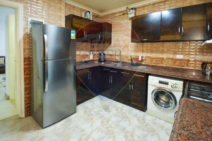 Apartment for sale 200 m Smouha (El Sayadla Towers)