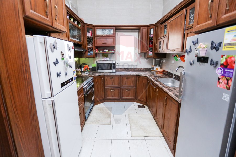 Apartment For Sale 320 m Sporting (Steps From Abo Qer St.)