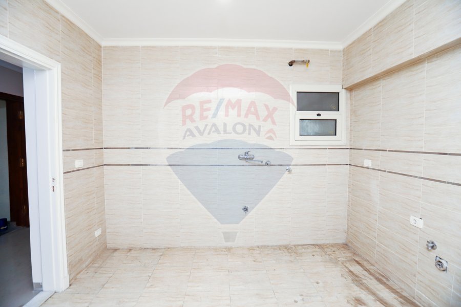 Apartment for sale 255 m Glim (Abu Qir Main Street)