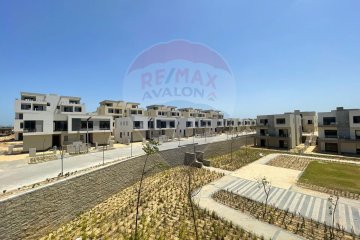 فيلا تاون هاوس كورنر للبيع 212 م (بالم هيلز الاسكندرية)